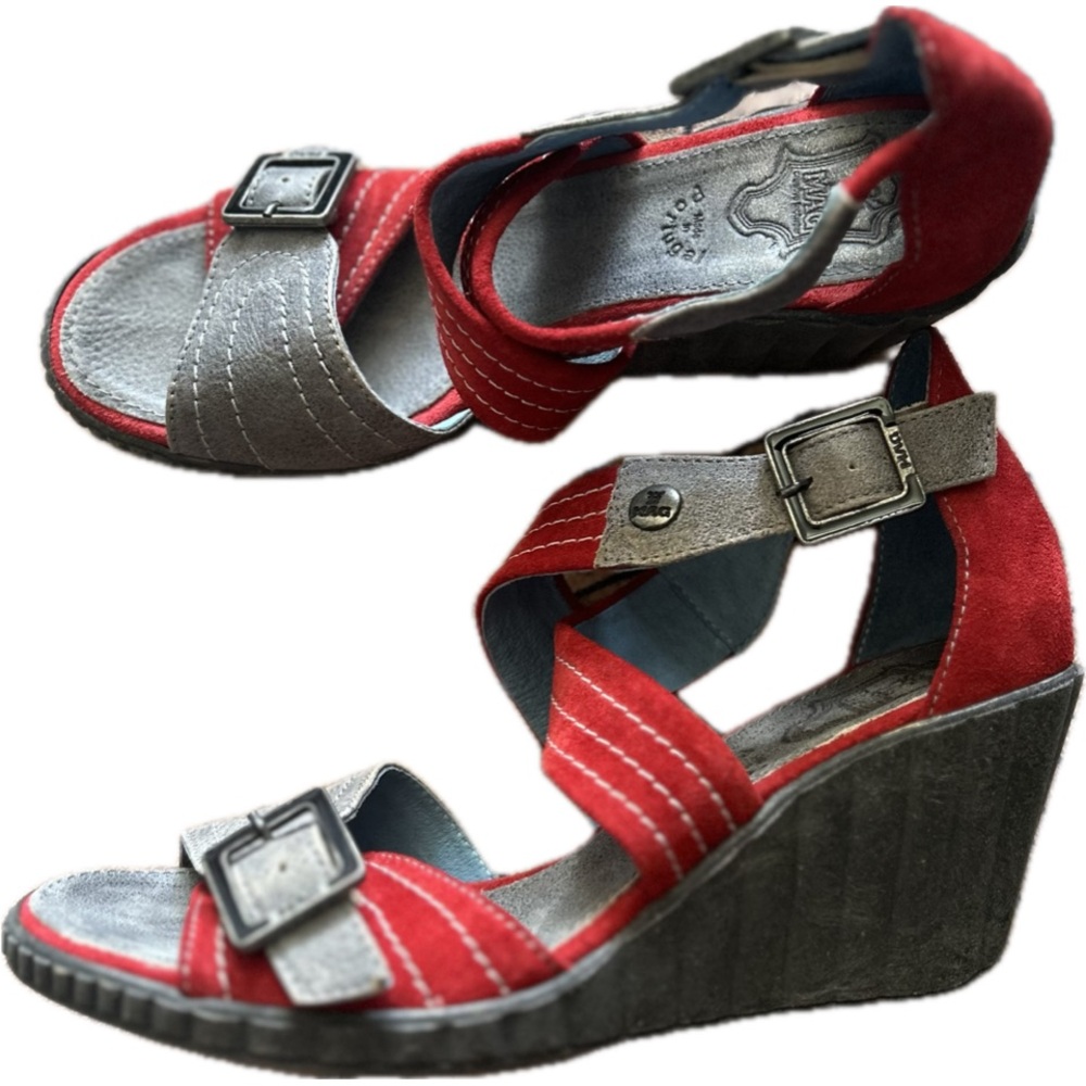 MAG Size 6.5 Red and Grey Wedge Sandals